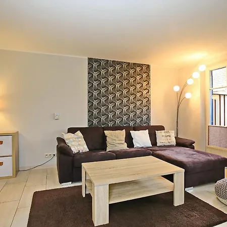 Papillon 05-4 Apartment